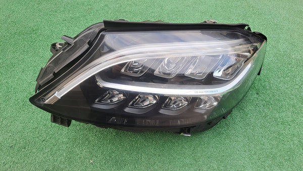 Mercedes W205 COUPE & shops CABRIO Heckleuchte Links A2059066300 LED