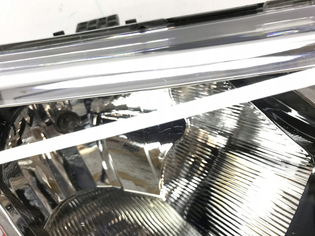 Frontscheinwerfer Dacia Logan Sandero II 260108435R Rechts Headlight