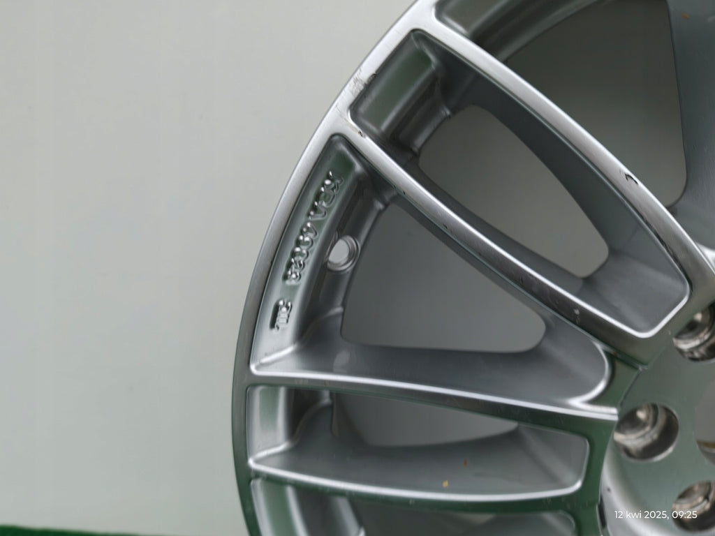 1x Alufelge 18 Zoll 7.5" 6x114.3 45ET KBA49323 Mercedes-Benz Rim Wheel