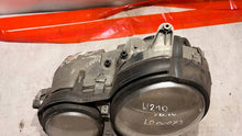 Laden Sie das Bild in den Galerie-Viewer, Frontscheinwerfer Mercedes-Benz W210 A2108204061 Xenon Rechts Headlight SCH7524706743cn