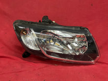 Laden Sie das Bild in den Galerie-Viewer, Frontscheinwerfer Renault Logan II Sandero 260105344R Rechts Headlight SCH9167121023iy