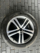Load image into Gallery viewer, 1x Alufelge 20 Zoll 8.5" 5x112 55ET Glanz A1674012400 Mercedes-Benz Gle FEL8849925788ob