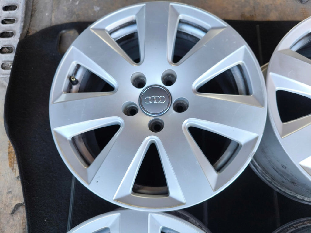 4x Alufelge 16 Zoll 7.5" 5x112 45ET 4F0601025 Audi A4 A3 Octavia I Golf FEL1539332711mb