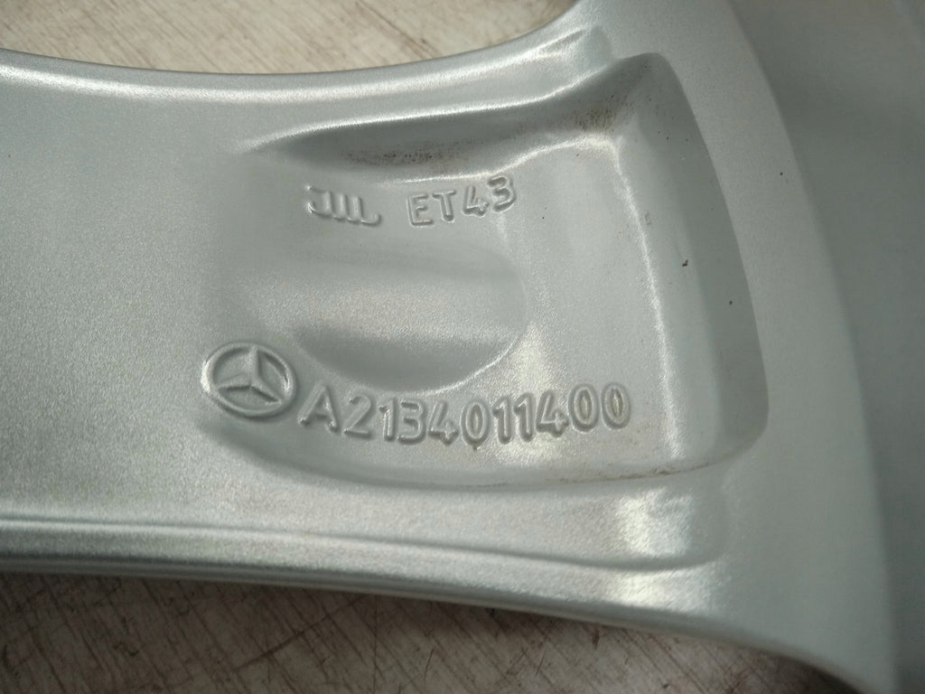 1x Alufelge 18 Zoll 8.0" 5x112 43ET Glanz Silber A2134011400 Mercedes-Benz W213