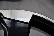 Load image into Gallery viewer, 1x Alufelge 20 Zoll 8.0" 5x112 39ET Glanz 80A601025 Audi Rim Wheel FEL3324810624ic