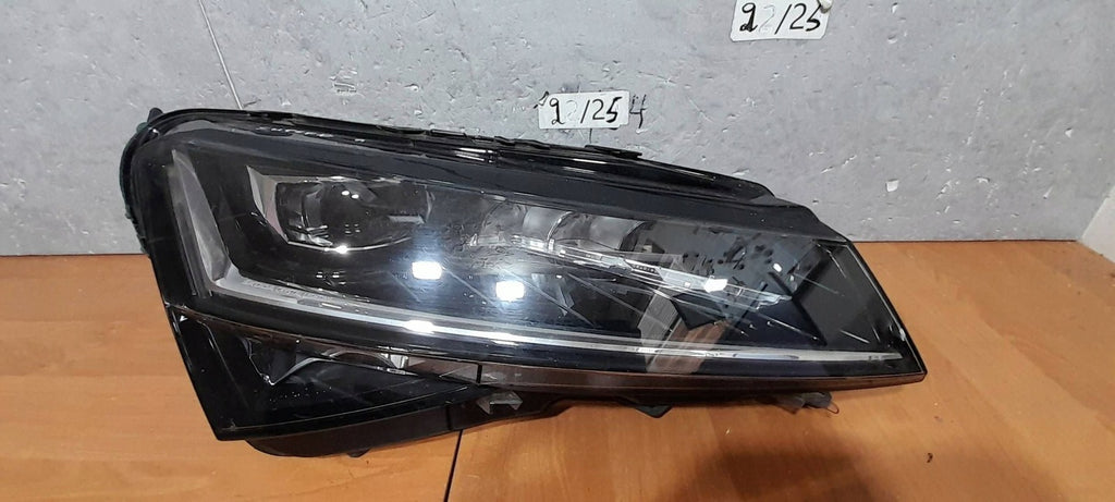 Frontscheinwerfer Skoda Superb III 6960070310 Full LED Rechts Headlight SCH3719989830ui