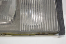 Load image into Gallery viewer, Frontscheinwerfer Mercedes-Benz W126 1268209661 Rechts Scheinwerfer Headlight