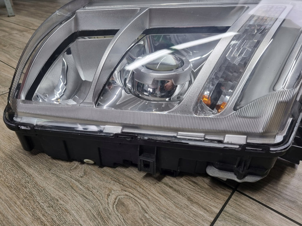 Frontscheinwerfer Volvo 21221137 Xenon Rechts Scheinwerfer Headlight SCH5025713668iy