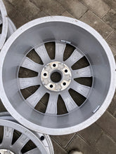 Load image into Gallery viewer, 4x Alufelge 17 Zoll 7.0" 5x112 34ET 80A601025J Audi Q5 Rim Wheel FEL6911466184mg