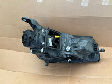 Laden Sie das Bild in den Galerie-Viewer, Frontscheinwerfer Mercedes-Benz Gle A1679066504 Links Scheinwerfer Headlight SCH4028111768bg