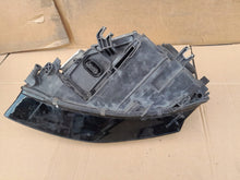 Laden Sie das Bild in den Galerie-Viewer, Frontscheinwerfer Audi A4 B8 Rechts Scheinwerfer Headlight
