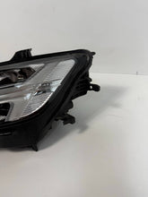 Load image into Gallery viewer, Frontscheinwerfer Volvo V60 II 32338001 Full LED Links Scheinwerfer Headlight SCH5817506232gg