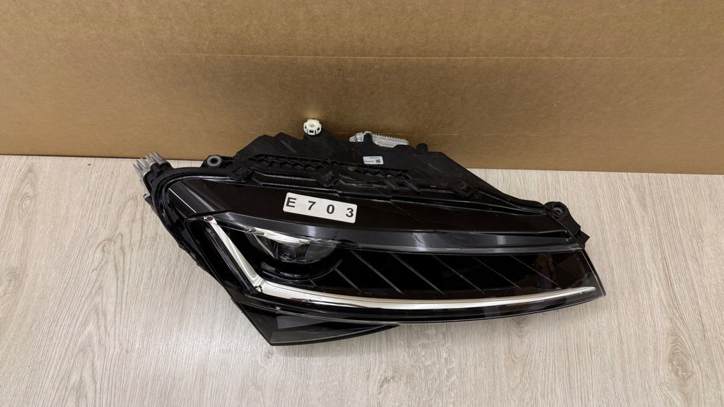 Frontscheinwerfer Skoda Superb III 3V1941016D Rechts Scheinwerfer Headlight SCH3104383322pa