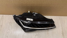 Load image into Gallery viewer, Frontscheinwerfer Skoda Superb III 3V1941016D Rechts Scheinwerfer Headlight SCH3104383322pa