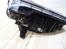 Laden Sie das Bild in den Galerie-Viewer, Frontscheinwerfer Volvo 80000628 Rechts Scheinwerfer Headlight SCH7977266130kw