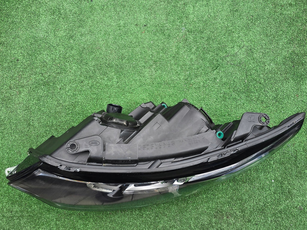 Frontscheinwerfer Land Rover Sport Discovery FK72-13W030-DG Xenon Links SCH9659773980eo