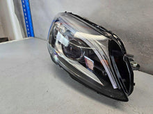 Load image into Gallery viewer, Frontscheinwerfer Mercedes-Benz W205 A2059068605 LED Rechts Headlight SCH7159977026vs