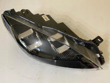 Laden Sie das Bild in den Galerie-Viewer, Frontscheinwerfer Ford Kuga LV4B-13E016-AN Rechts Scheinwerfer Headlight SCH5571175739id