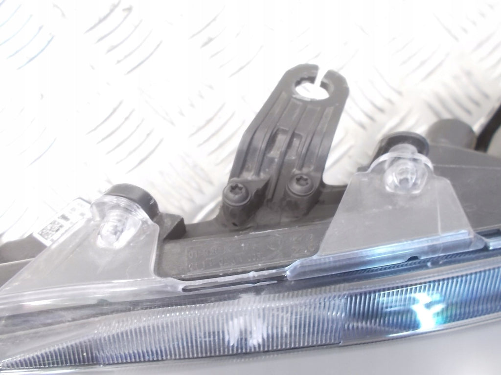 Frontscheinwerfer Toyota Corolla 81150-02S70 90154014 LED Rechts oder Links SCH9490682897jo