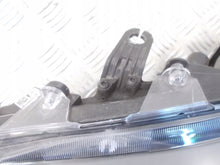 Load image into Gallery viewer, Frontscheinwerfer Toyota Corolla 81150-02S70 90154014 LED Rechts oder Links SCH9490682897jo