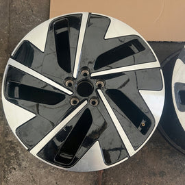 1x Alufelge 19 Zoll 8.0