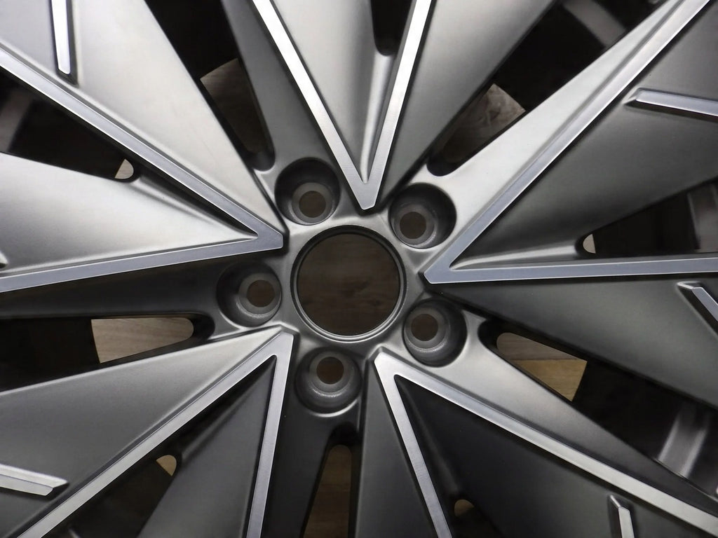 1x Alufelge 18 Zoll 6.5" 5x100 40ET 658601025 Skoda Scala Kamiq Rim Wheel