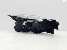 Laden Sie das Bild in den Galerie-Viewer, Frontscheinwerfer Mazda II D43N-51040 LED Links Scheinwerfer Headlight