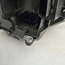 Laden Sie das Bild in den Galerie-Viewer, Frontscheinwerfer Skoda Karoq 57B941035B Links Scheinwerfer Headlight SCH2150916803pq