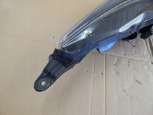 Laden Sie das Bild in den Galerie-Viewer, Frontscheinwerfer Toyota Aygo Links Scheinwerfer Headlight SCH3234046590fj