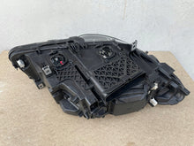 Laden Sie das Bild in den Galerie-Viewer, Frontscheinwerfer BMW F11 F10 7317131 Links Scheinwerfer Headlight