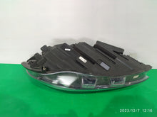 Laden Sie das Bild in den Galerie-Viewer, Frontscheinwerfer Ford Focus JX7B-13E015 Full LED Links Scheinwerfer Headlight SCH5488988881lp