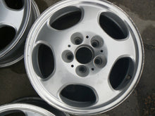 Laden Sie das Bild in den Galerie-Viewer, 4x Alufelge 16 Zoll 7.5" 5x112 41ET A2104011302 Mercedes-Benz Rim Wheel FEL6063951817tl