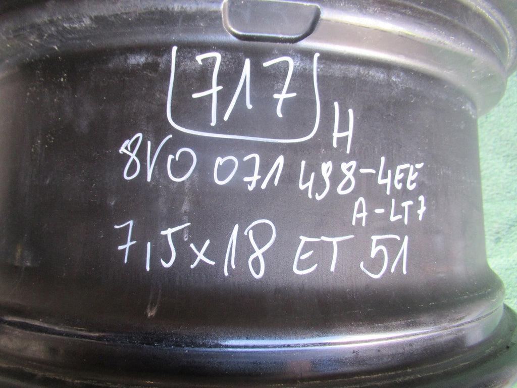 1x Alufelge 18 Zoll 7.5" 5x112 51ET 8V0071498A Audi A3 Rim Wheel