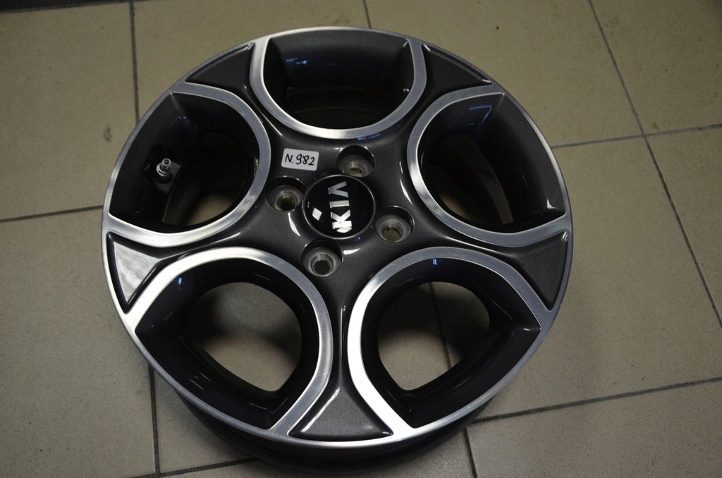 1x Alufelge 15 Zoll 5.5" 4x100 52ET Kia Rim Wheel