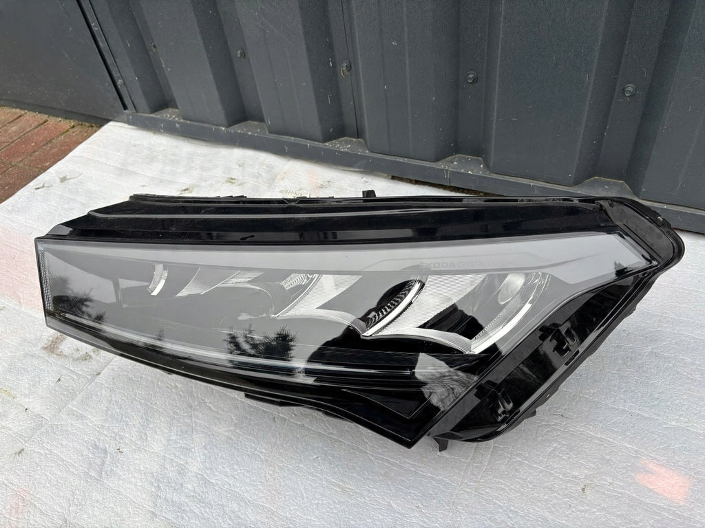 Frontscheinwerfer Skoda Enyaq 5LB941015F LED Links Scheinwerfer Headlight