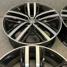 Load image into Gallery viewer, 4x Alufelge 19 Zoll 7.0" 5x112 43ET Glanz Silber 5NA601025AP VW Tiguan Rim Wheel FEL7876751396oo