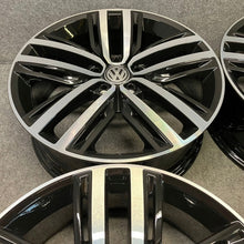 Laden Sie das Bild in den Galerie-Viewer, 4x Alufelge 19 Zoll 7.0" 5x112 43ET Glanz Silber 5NA601025AP VW Tiguan Rim Wheel FEL7876751396oo