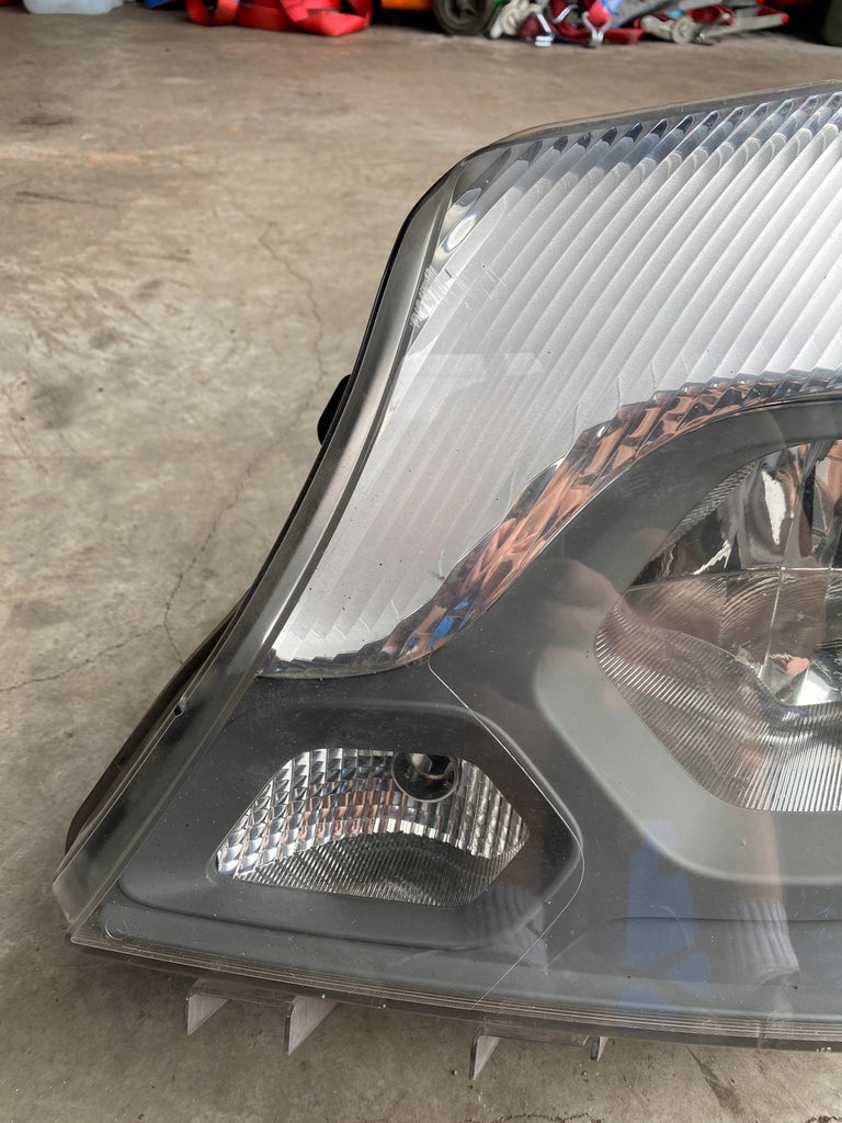 Frontscheinwerfer Mercedes-Benz Sprinter A9068202361 LED Links Headlight
