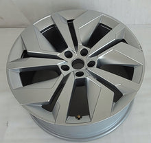 Load image into Gallery viewer, 1x Alufelge 20 Zoll 9.0" 5x112 42ET Skoda Enyaq Rim Wheel FEL9848585657zp