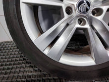 Load image into Gallery viewer, 1x Alufelge 18 Zoll 7.0" 5x112 57A601025E Skoda Karoq Rim Wheel FEL6981137150dh