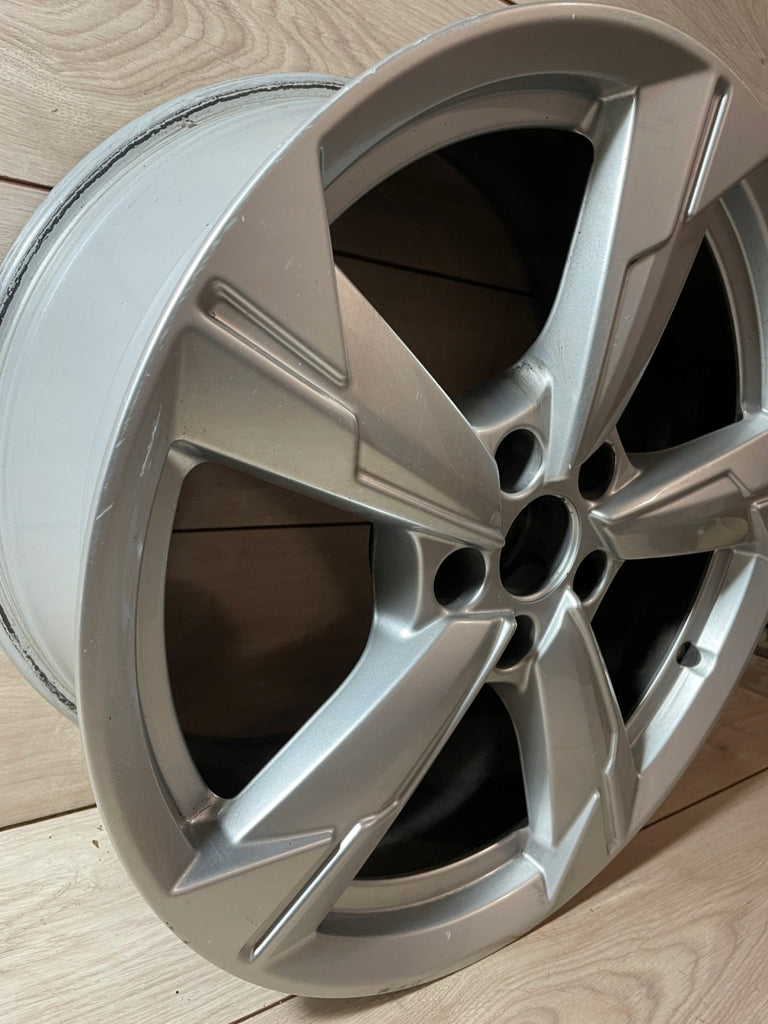 1x Alufelge 18 Zoll 8.0" 5x112 4K0601025CE Audi A6 C8 Rim Wheel FEL4137716305id