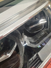 Laden Sie das Bild in den Galerie-Viewer, Frontscheinwerfer BMW 6 G32 7496443-02 LED Ein Stück (Rechts oder Links) SCH1109647438eq