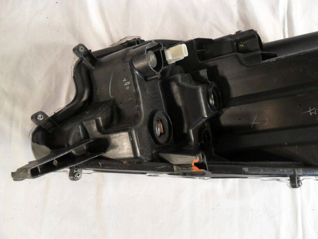Frontscheinwerfer Toyota Yaris MM118 Links Scheinwerfer Headlight SCH1485282593rn