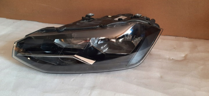 Frontscheinwerfer VW Polo 2G1941005 Links Scheinwerfer Headlight SCH8857511475fl
