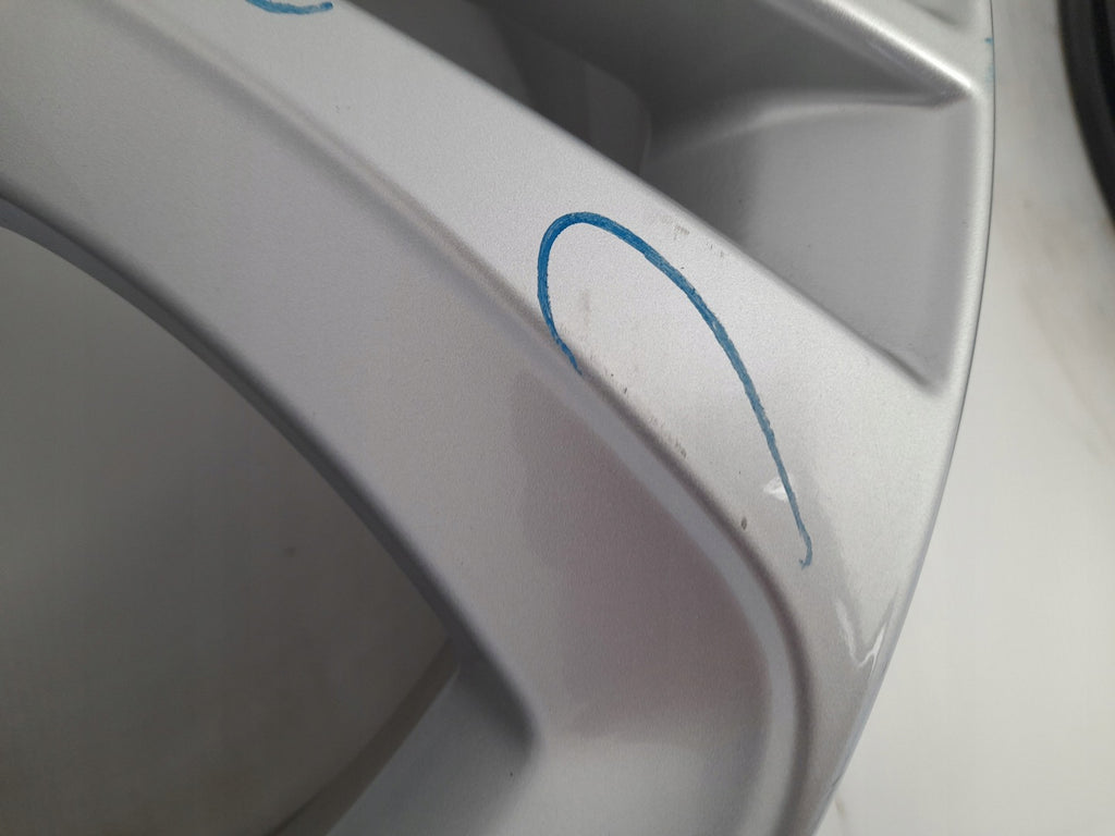 1x Alufelge 17 Zoll 7.0" 5x114.3 40ET Glanz Silber KE409-4E200 8201485175 Nissan