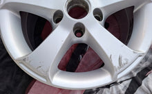 Load image into Gallery viewer, 1x Alufelge 15 Zoll 6.5" 5x112 50ET Glanz Silber 1T1071495A VW Touran 1t1 FEL7322732740sg