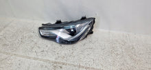 Laden Sie das Bild in den Galerie-Viewer, Frontscheinwerfer Audi A1 8X0941005 Xenon Links Scheinwerfer Headlight SCH9122173417jh
