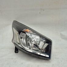 Laden Sie das Bild in den Galerie-Viewer, Frontscheinwerfer Renault Trafic III 260109424R Rechts Scheinwerfer Headlight SCH4101262938ip