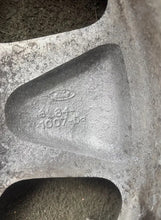 Laden Sie das Bild in den Galerie-Viewer, 1x Alufelge 16 Zoll 7.0&quot; 5x114.3 45ET 6L84-1007 Ford Maverick Rim Wheel