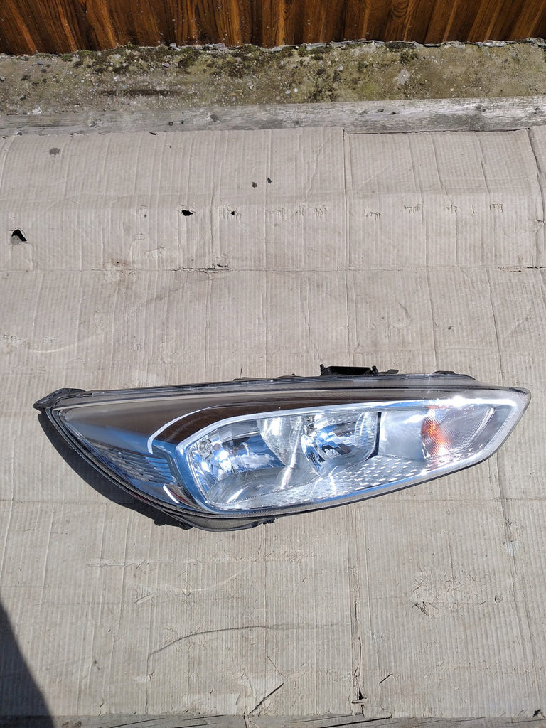 Frontscheinwerfer Ford Focus F1EB-13W029 Rechts Scheinwerfer Headlight